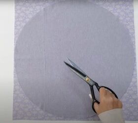 She cuts a circle out of some patterned fabric for this unique accessory idea