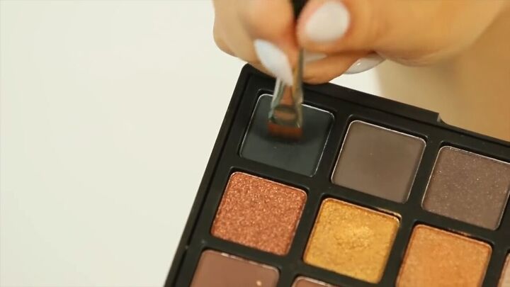 Use This Easy Eyeshadow Technique for Your Next Makeup Look | Upstyle
