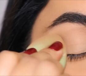 Not only is this eyeliner style simply stunning, it's also the most forgiving...