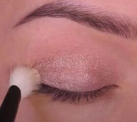 This alluring eye makeup look is almost too easy to do