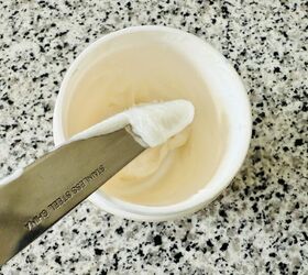 Dip a butter knife in your skincare products (hack alert!)