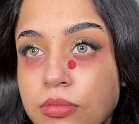 Makeup hack to get rid of dark circles