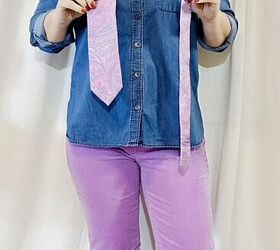 The unexpected way this tie really helped to <em>tie</em> this outfit together