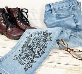 DIY Stenciled Jeans with FREE Floral Printable with Ikonart Creatively Beth creativelybeth diy stenciil freeprintable upcycled jeans ikonart