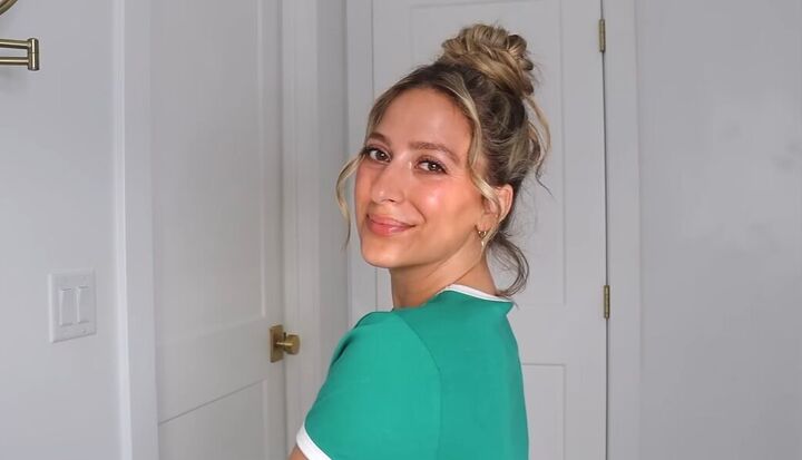 Lumpy Buns How to Do a Quick Messy Bun 5 Different Ways | Upstyle