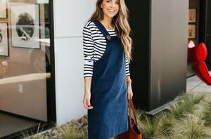 We still can't believe she made this flattering outfit (and you can, too!)