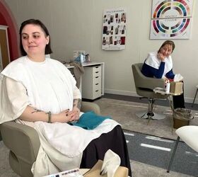 Watch how her first color analysis changed her personal style forever