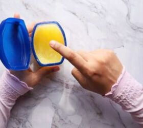 Another genius way Vaseline will make you look SO much better this week