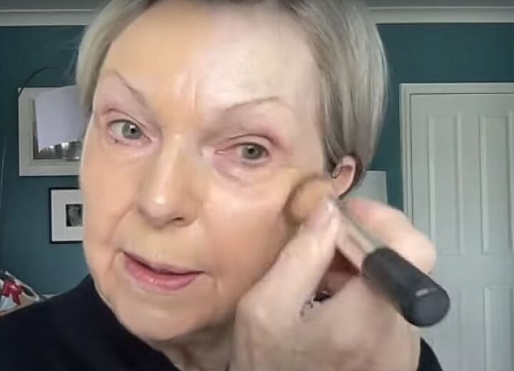Makeup Tutorial for Older Women Upstyle