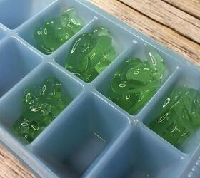 Why putting a bunch of aloe vera in the freezer will solve this common summer problem