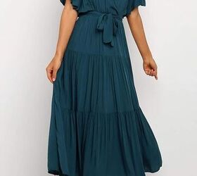 The colors that make gray hair glow (and what to wear in each shade)