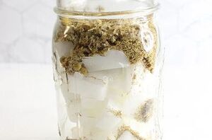 Put chamomile in a jar for this soothing gift idea you'll want to keep all to yourself