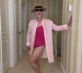 The beach outfit formula she swears by