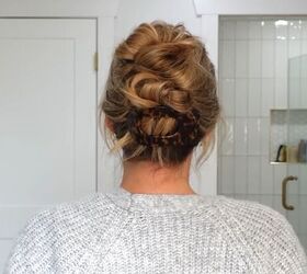 The tucked bun