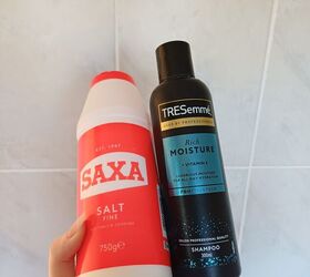 Rub a pinch of salt on your hair tonight — the way it lifts your roots may surprise you