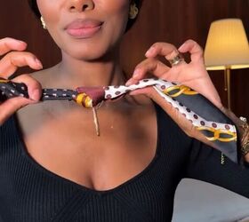 How to make a pearl necklace scarf​