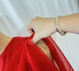 This tiny change turned a $1 vintage find into a real outfit