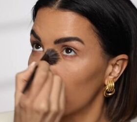 Creating an easy office makeup​ look