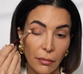 Creating an easy office makeup​ look