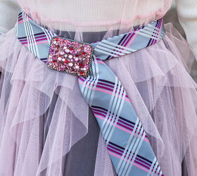 The unexpected ways women are wearing men’s ties now