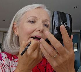 Apply lipstick this way to avoid feathering and fine lines