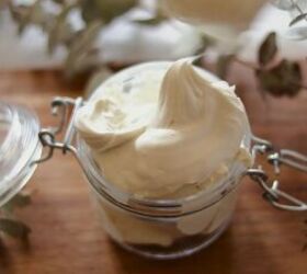 How to Make a Whipped Body Butter for Super Soft Skin | Upstyle