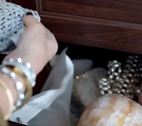 10 expert stylist tips to accessorize your outfits with confidence, Keep accessories that reflect who you are
