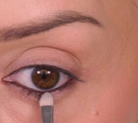messy makeup, Smudging eyeliner