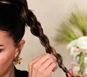 This Messy Bun Hairstyle Takes Less Than 30 Seconds