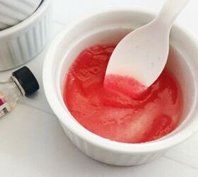 The 2-minute lip scrub that fits in an old ChapStick tube
