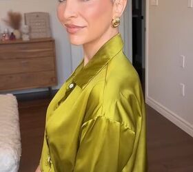 this sleek hairstyle takes only a few minutes