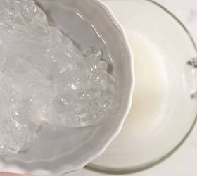 She adds aloe vera to soap—then whips It like frosting