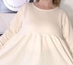 She found a simple way to change how this sweater fits