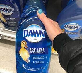 She mixed blue Dawn and peroxide... then sprinkled this over the stains.
