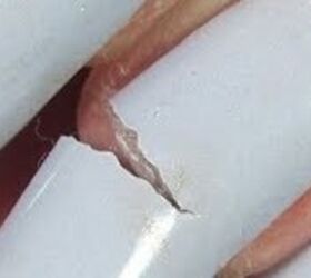 We can’t believe this is how she fixed a badly broken nail