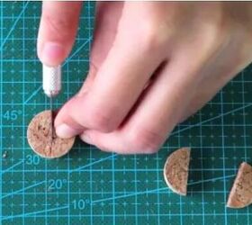 We'll never throw out another wine cork after seeing this brilliant idea